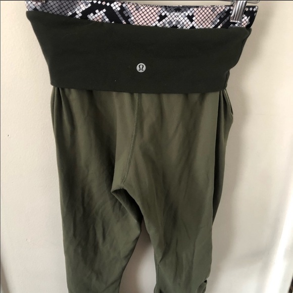 [Lululemon] Cropped Yoga Pants - Picture 4 of 5